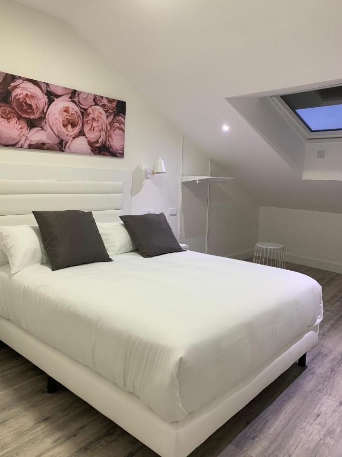 Hostal Comfort Suites Carrión de los Condes Exteriör bild